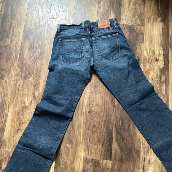 Lucky Brand Jeans - Picture 3 of 4